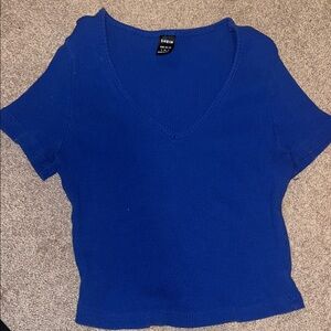 SHEIN Women's Blue V-Neck Cropped Top